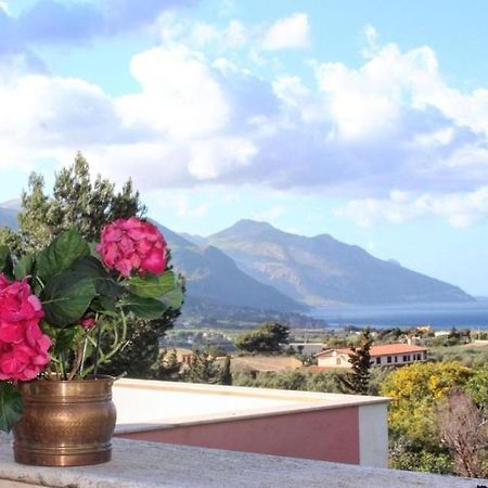 Villa Plaia Кастеламаре дел Голфо Екстериор снимка